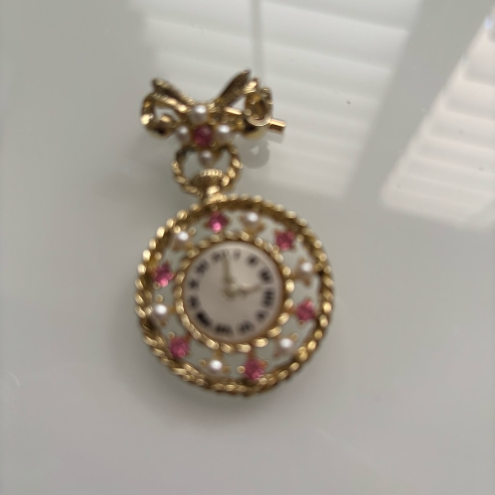 Clock brooch/pendant
